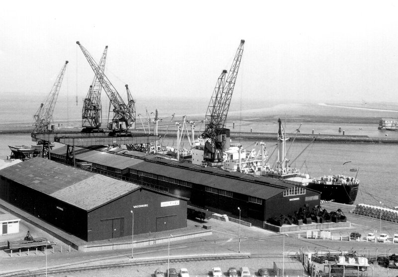 Haven Delfzijl in 1969 3.jpg
